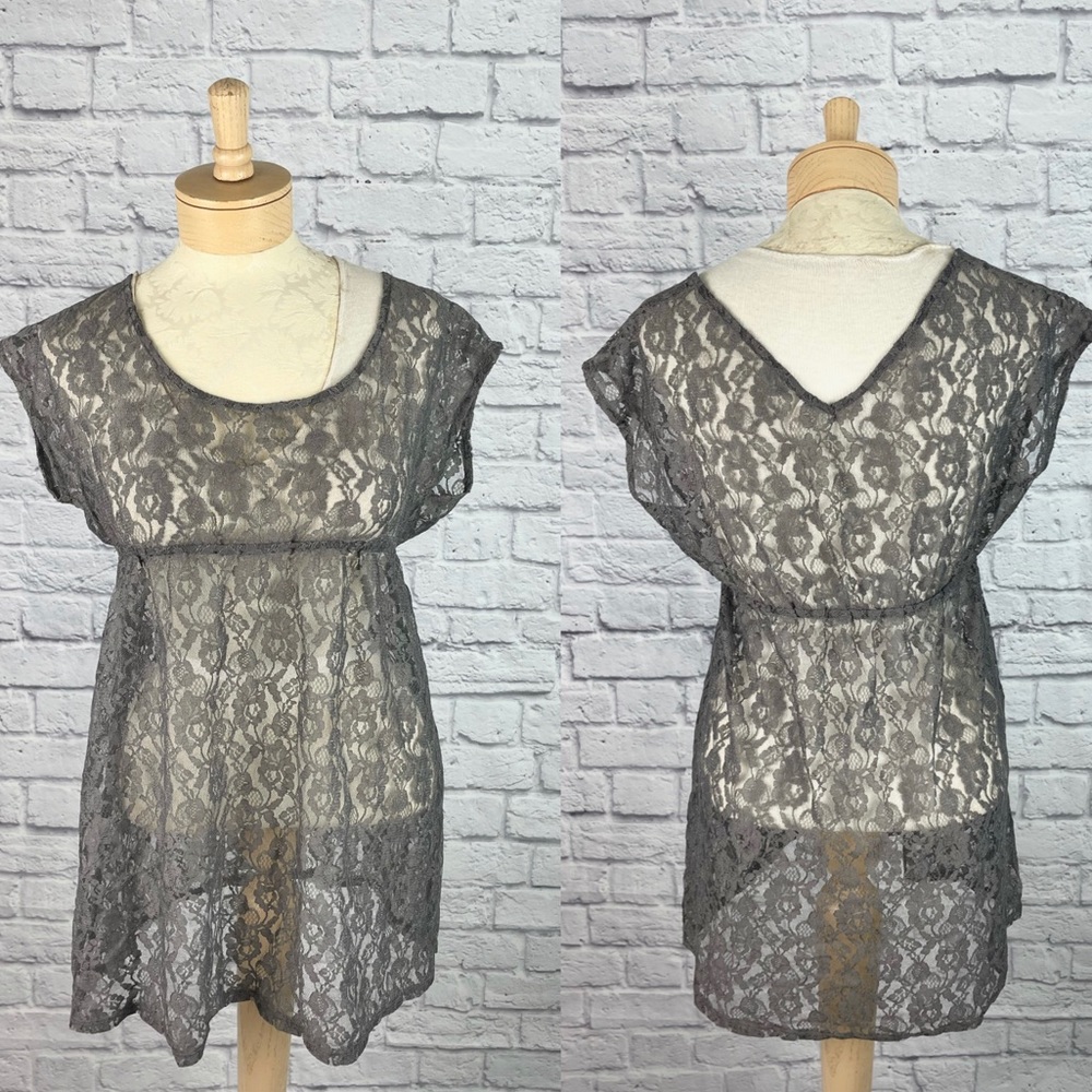 Free People Gray Sheer Y2K style‎ lace top Size M